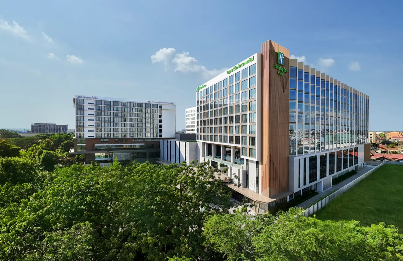 Khách sạn Holiday Inn & Suites Vientiane thuộc Thanh Xuân Valley BIM Group, khẳng định tầm nhìn bền vững sau 30 năm.