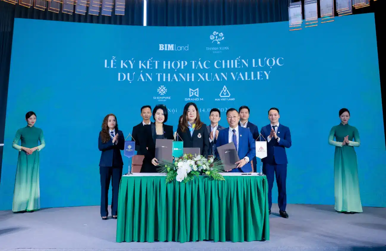 Lễ ký kết hợp tác chiến lược phát triển kinh doanh dự án Thung Lũng Thanh Xuân
