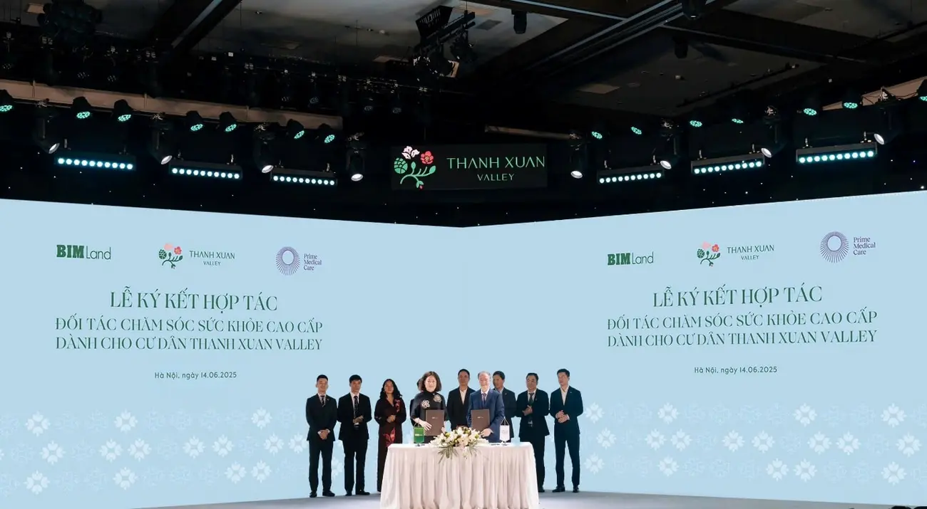 Lễ ký kết hợp tác giữa Thanh Xuân Valley Vĩnh Phúc và Prime Medical Care, nâng cao chăm sóc sức khỏe cho cư dân.
