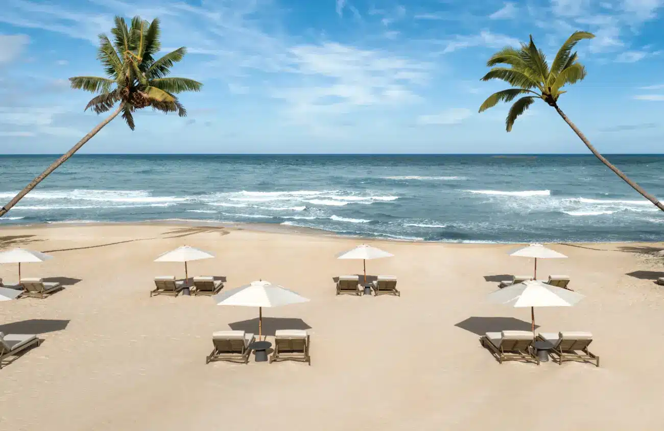 Thanh Xuân Valley: Khu nghỉ dưỡng biển đảo sang trọng hàng đầu Việt Nam với dịch vụ spa và hồ bơi đẳng cấp.